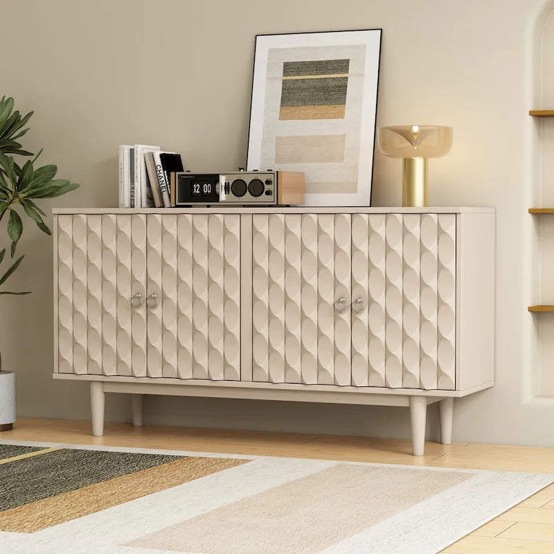 Buffet moderne à 4 portes avec portes à motifs convexes et 2 poignées argentées