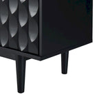Buffet moderne à 4 portes avec portes à motifs convexes et 2 poignées argentées